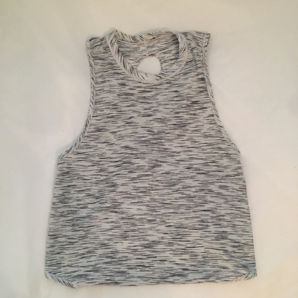 Cross back lululemon athletica tank